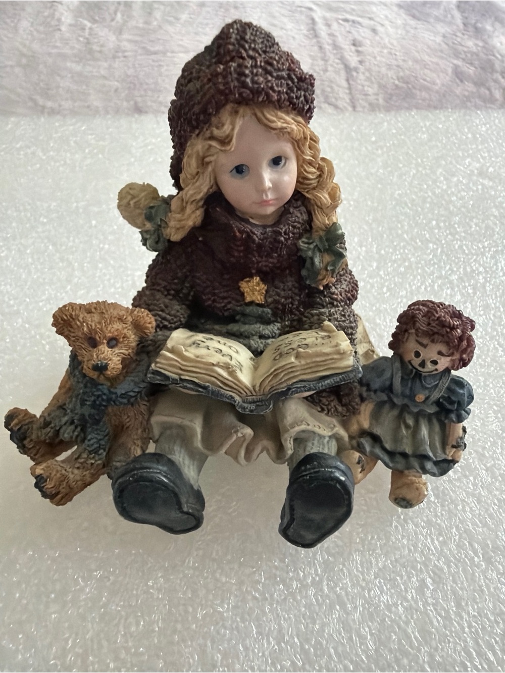 Vtg 1995 Boyds Yesterdays Child Megan with Elliot and Annie Dollstone Figurine v